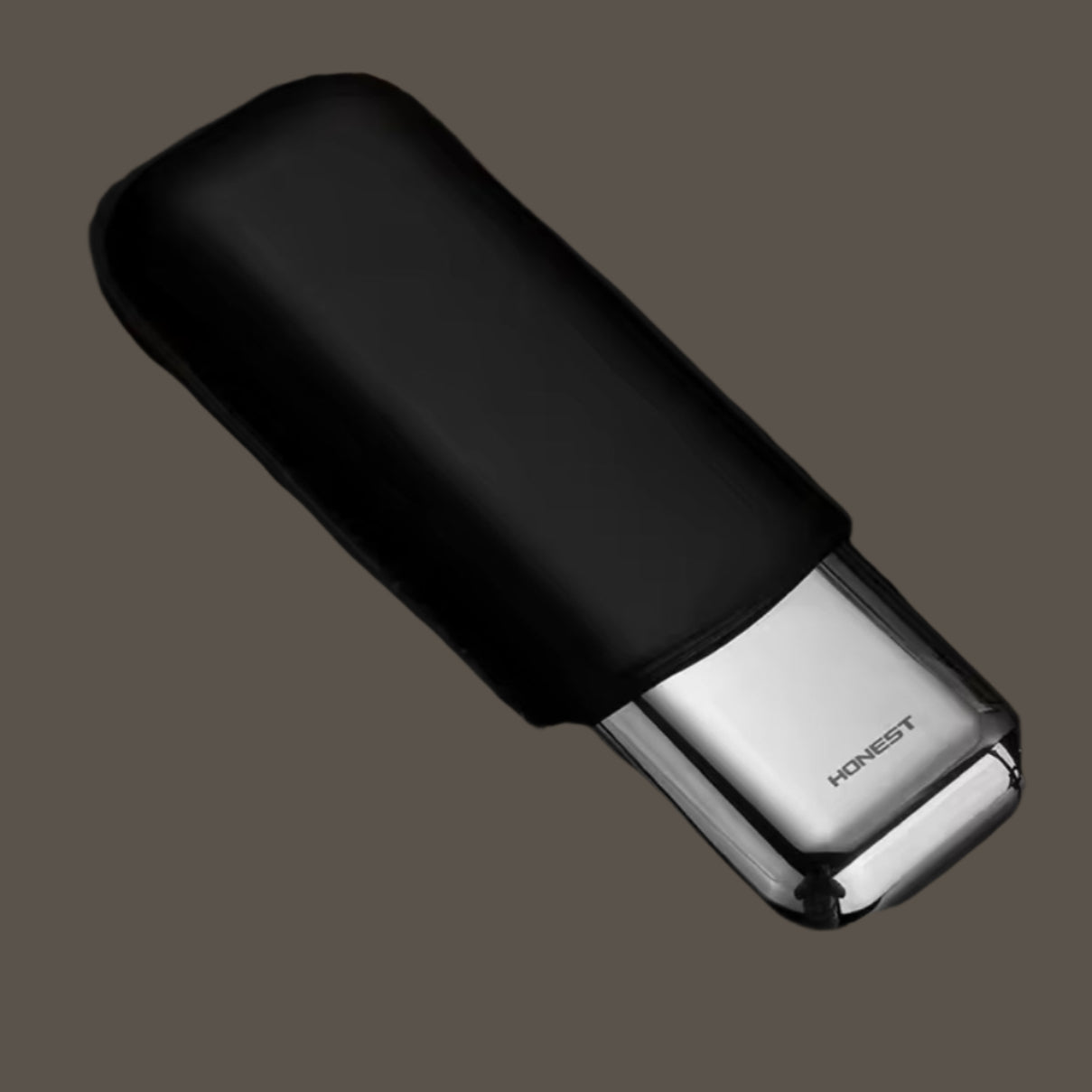 Black and chrome metal cigar travel pouch