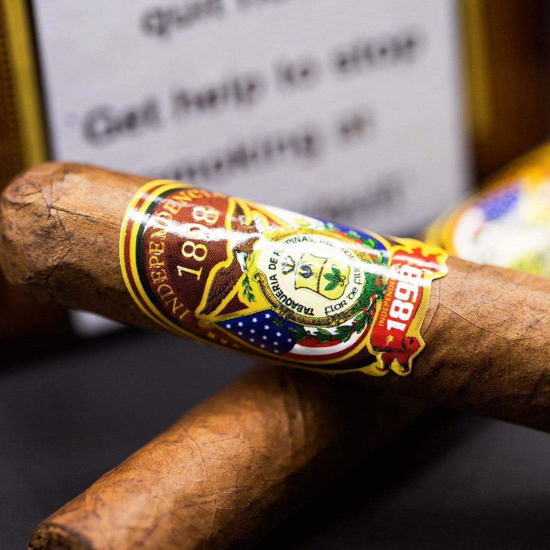 1898 Independencia Petite Corona Review: A Smooth Filipino Gem in a Compact Size