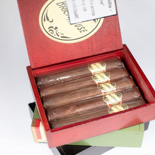 Brick House Havana Subido Robusto Review: Honduran Power with a Cuban Soul