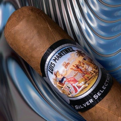 Cigar with a label on a reflective surface