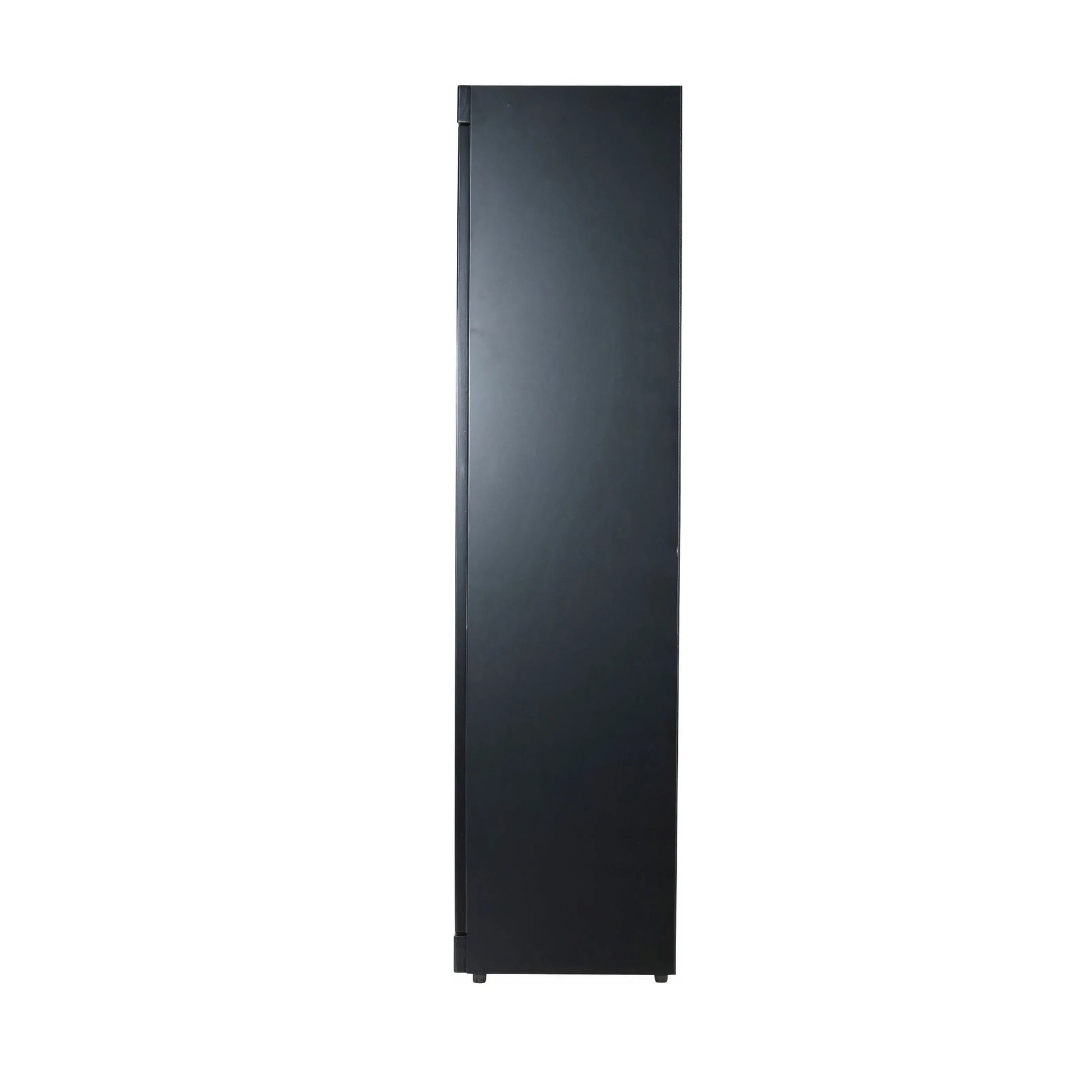 Side view of Black humidor